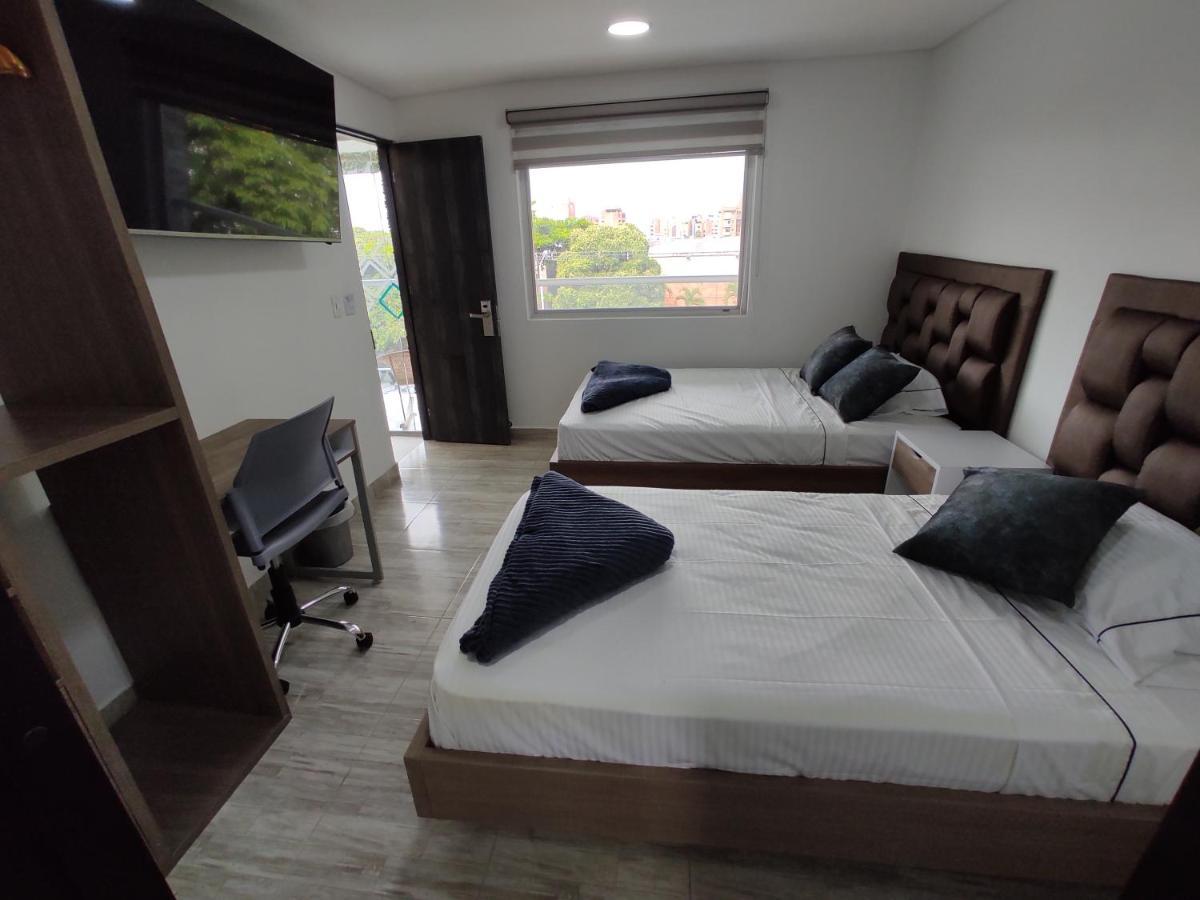 Hostel Boutique Nido De Loros Меделин Екстериор снимка