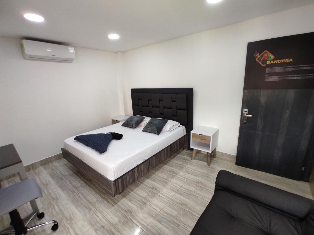 Hostel Boutique Nido De Loros Меделин Екстериор снимка