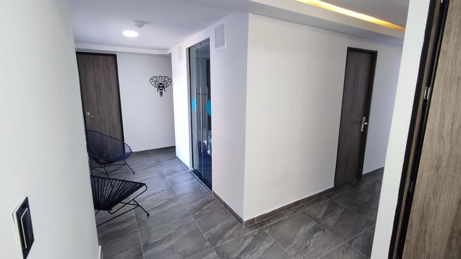 Hostel Boutique Nido De Loros Меделин Екстериор снимка