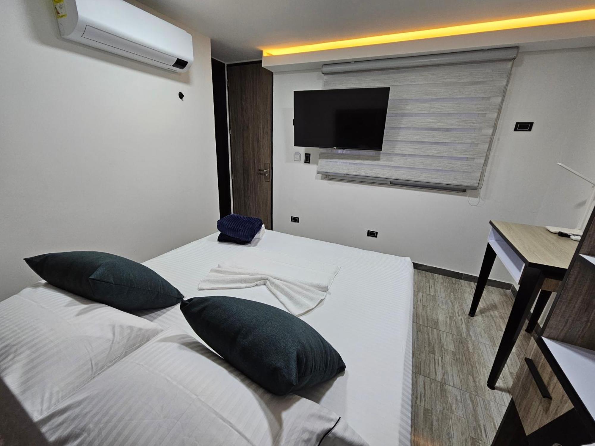 Hostel Boutique Nido De Loros Меделин Екстериор снимка