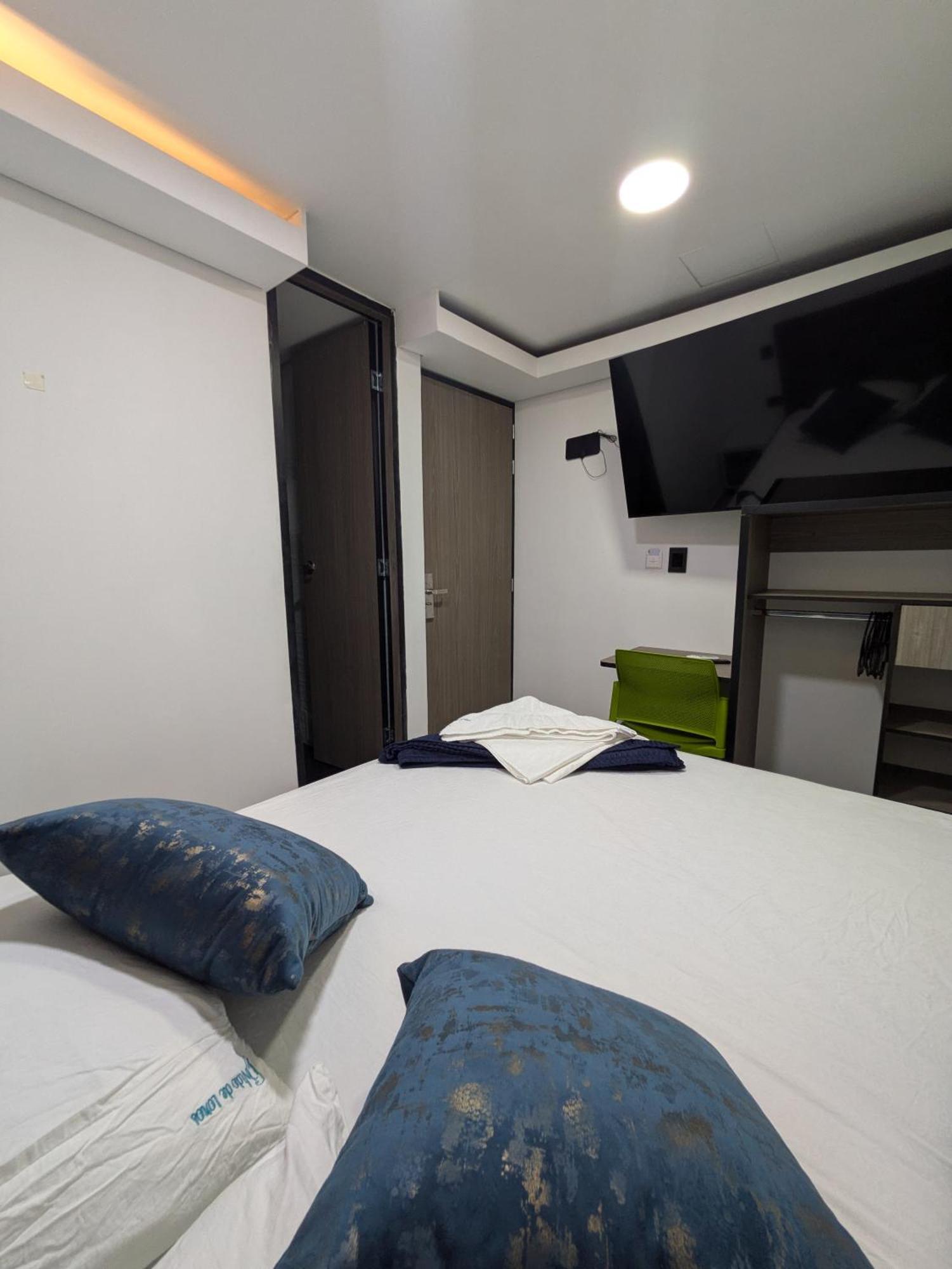 Hostel Boutique Nido De Loros Меделин Екстериор снимка