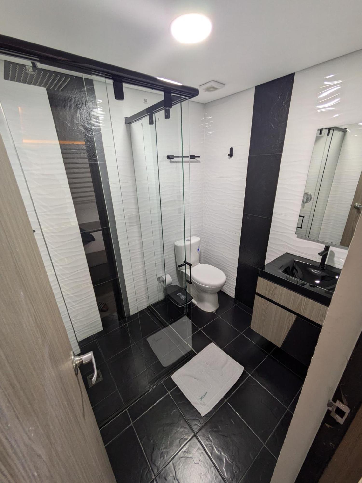 Hostel Boutique Nido De Loros Меделин Екстериор снимка